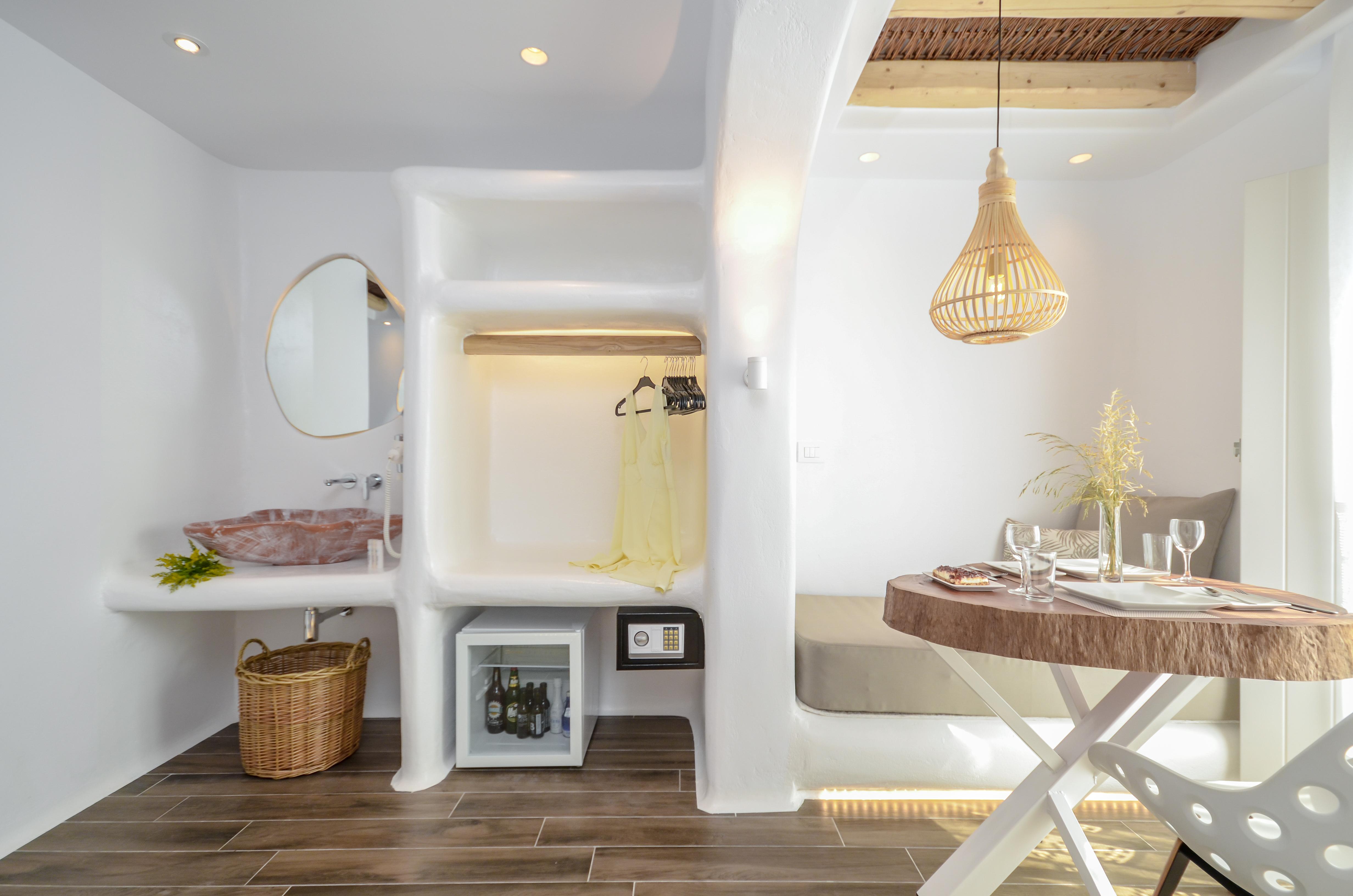 Naxos Island Escape Suites Плака Екстер'єр фото