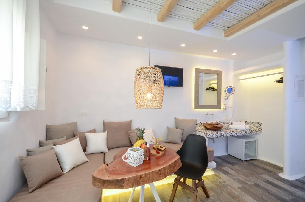 Naxos Island Escape Suites Плака Екстер'єр фото
