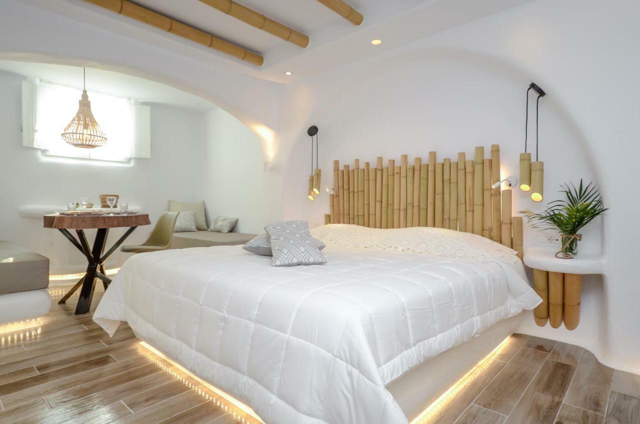 Naxos Island Escape Suites Плака Екстер'єр фото