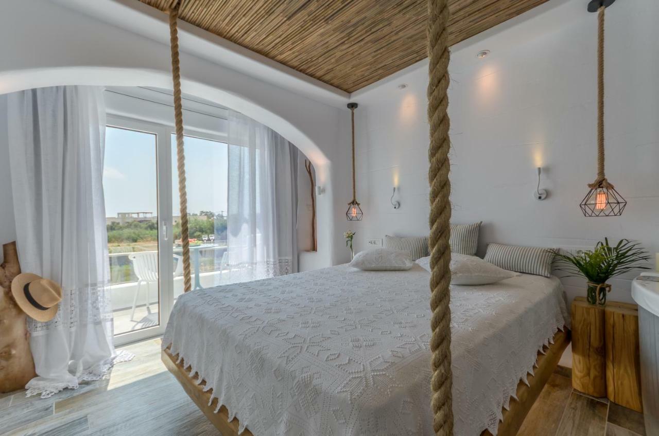 Naxos Island Escape Suites Плака Екстер'єр фото