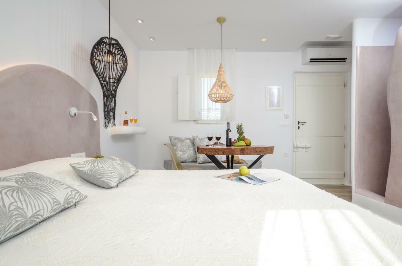 Naxos Island Escape Suites Плака Екстер'єр фото